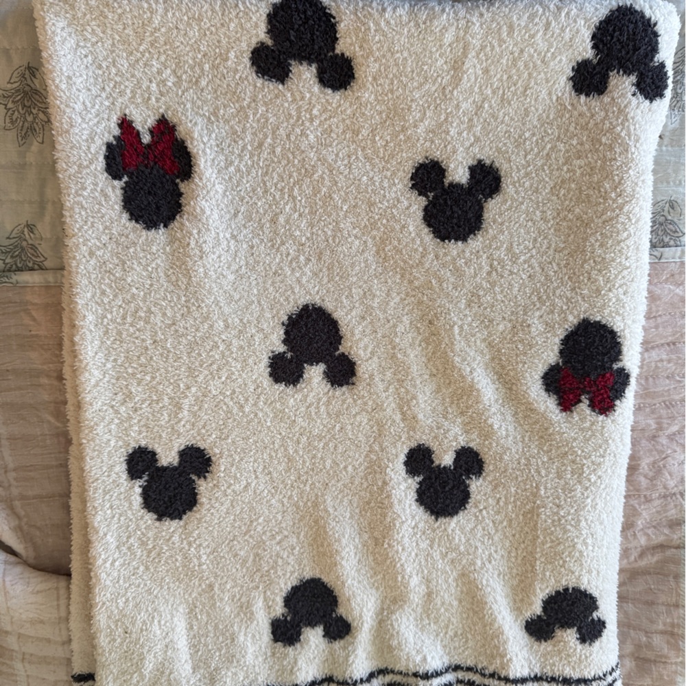 Barefoot Dreams Mickie and Minnie Baby Stroller Blanket